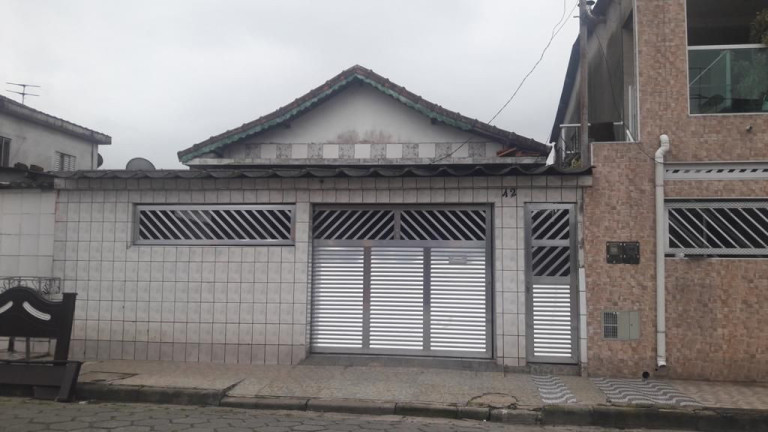 Casa com 3 Quartos à Venda, 72 m² em Vila São Benedito - Cubatão