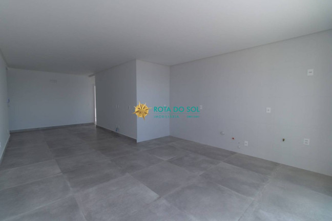 Imagem Apartamento com 2 Quartos à Venda, 100 m² em Bombas - Bombinhas Imagem Apartamento com 2 Quartos à Venda, 100 m² em Bombas - Bombinhas