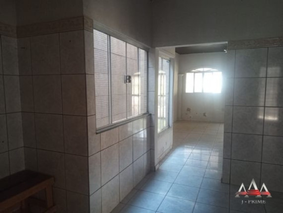 Imagem Casa com 3 Quartos à Venda, 200 m² em Nova Esperança - Várzea Grande