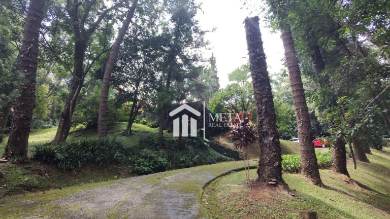 Imagem Imóvel com 4 Quartos à Venda, 350 m² em Roseira - Mairiporã Imagem Imóvel com 4 Quartos à Venda, 350 m² em Roseira - Mairiporã