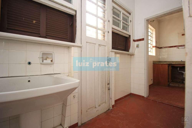 Imagem Casa com 4 Quartos à Venda, 200 m² em Medianeira - Porto Alegre