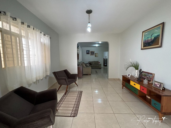 Imagem Casa com 3 Quartos à Venda, 191 m² em Setor Sudoeste - Goiânia