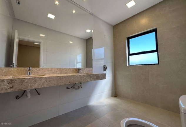 Imagem Casa com 4 Quartos à Venda, 358 m² em Residencial Goiânia Golfe Clube - Goiânia Imagem Casa com 4 Quartos à Venda, 358 m² em Residencial Goiânia Golfe Clube - Goiânia