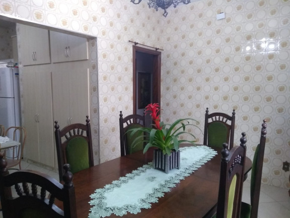 Imagem Sobrado com 3 Quartos à Venda, 202 m² em Estiva - Taubaté Imagem Sobrado com 3 Quartos à Venda, 202 m² em Estiva - Taubaté