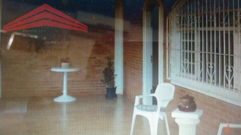 Casa com 2 Quartos à Venda, 280 m² em Pq. Centenário - Jundiaí