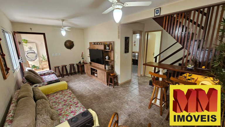 Imagem Casa de Condomínio com 5 Quartos à Venda, 117 m² em Braga - Cabo Frio