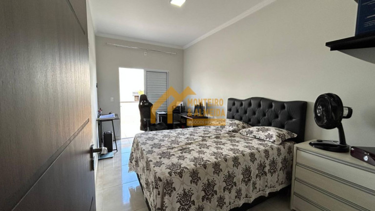 Imagem Casa de Condomínio com 3 Quartos à Venda, 151 m² em Portal Dos Pinheiros Ii - Itapetininga Imagem Casa de Condomínio com 3 Quartos à Venda, 151 m² em Portal Dos Pinheiros Ii - Itapetininga