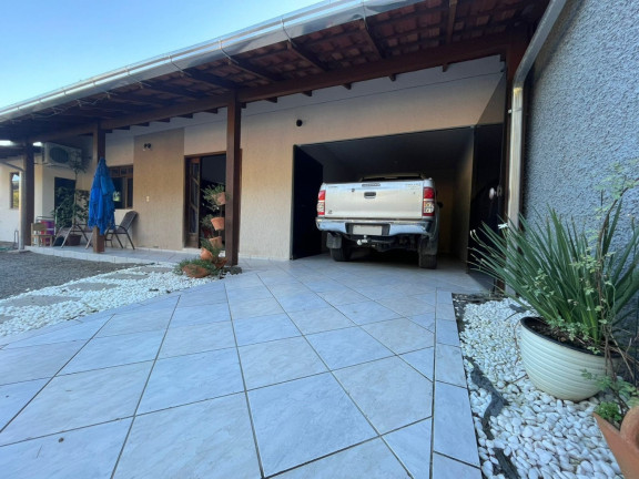 Imagem Casa com 3 Quartos à Venda, 295 m² em Itoupavazinha - Blumenau Imagem Casa com 3 Quartos à Venda, 295 m² em Itoupavazinha - Blumenau