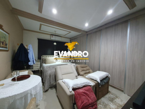 Imagem Casa com 3 Quartos à Venda, 600 m² em Jardim Das Américas - Cuiabá Imagem Casa com 3 Quartos à Venda, 600 m² em Jardim Das Américas - Cuiabá