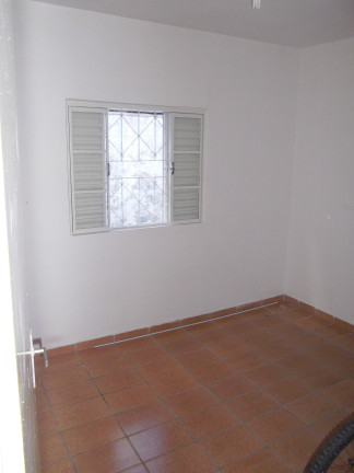 Imagem Casa com 2 Quartos à Venda, 70 m² em Conjunto Residencial Trinta E Um De Marco - São José Dos Campos