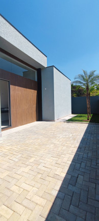 Imagem Casa com 3 Quartos à Venda, em Jardim Estância Brasil - Atibaia Imagem Casa com 3 Quartos à Venda, em Jardim Estância Brasil - Atibaia