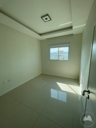 Imagem Apartamento com 4 Quartos à Venda, 222 m² em Meia Praia - Itapema Imagem Apartamento com 4 Quartos à Venda, 222 m² em Meia Praia - Itapema