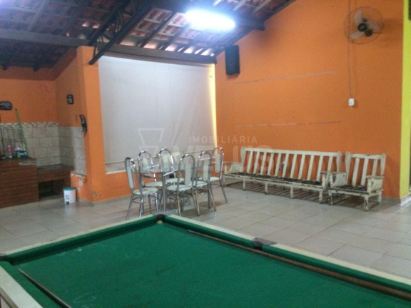 Imagem Imóvel com 2 Quartos à Venda, 2.000 m² em Jardim Novo Aeroporto - Itapetininga