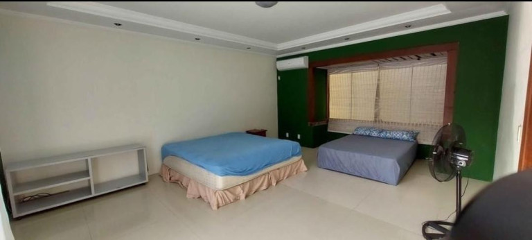 Imagem Casa com 4 Quartos para Temporada, 160 m² em Foguete - Cabo Frio