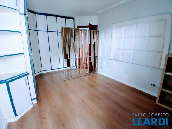 Imagem Apartamento com 4 Quartos à Venda, 150 m² em Vila Bastos - Santo André