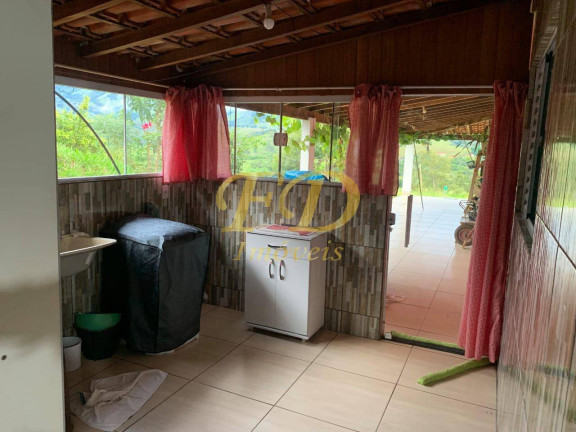 Imagem Chácara com 2 Quartos à Venda, 15.000 m² em Dom Veiçoso - São Lourenço