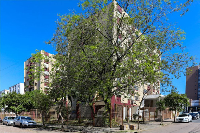 Imagem Apartamento com 3 Quartos à Venda, 93 m² em Jardim Lindóia - Porto Alegre