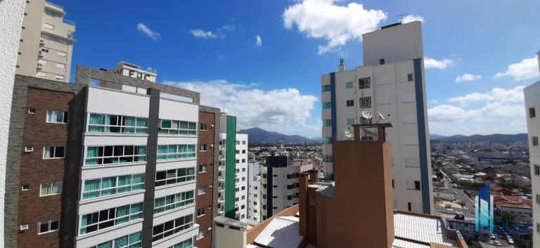 Imagem Apartamento com 3 Quartos à Venda, 126 m² em Centro - Balneário Camboriú Imagem Apartamento com 3 Quartos à Venda, 126 m² em Centro - Balneário Camboriú