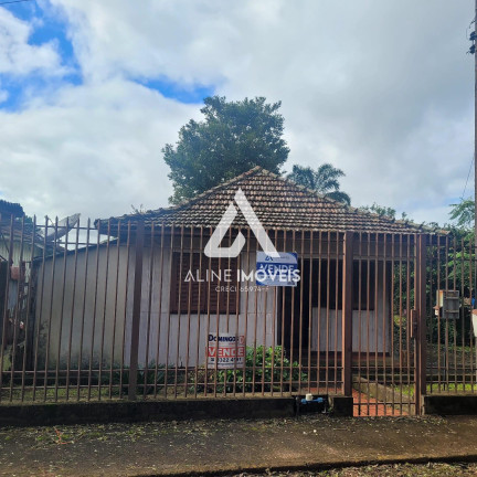 Casa com 3 Quartos à Venda,  em Ferroviária - Cruz Alta