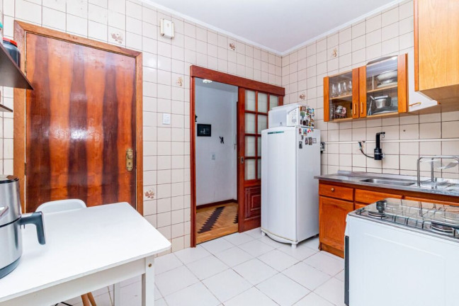 Imagem Apartamento com 2 Quartos à Venda, 77 m² em Bom Fim - Porto Alegre