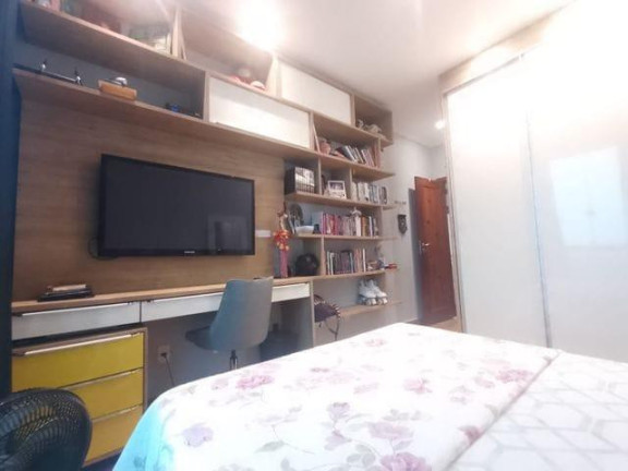 Imagem Casa com 4 Quartos à Venda, 500 m² em Jacarepaguá - Rio De Janeiro