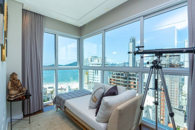 Imagem Cobertura com 3 Quartos à Venda, 222 m² em Pioneiros - Balneário Camboriú