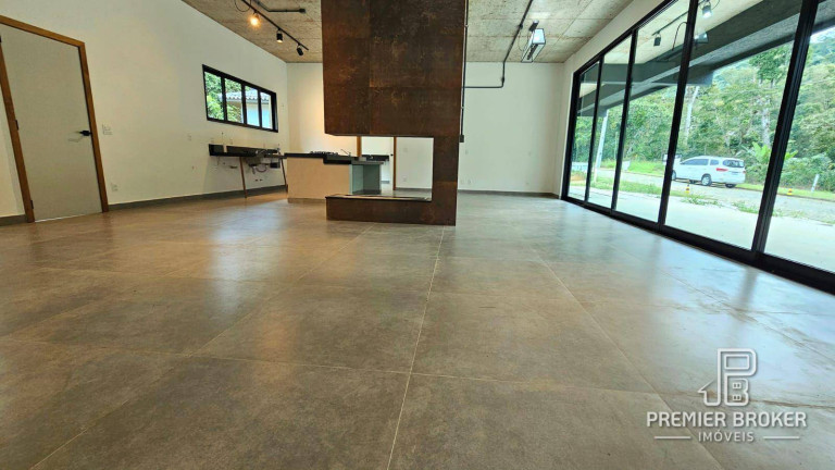 Imagem Casa com 3 Quartos à Venda, 289 m² em Quebra Frascos - Teresópolis