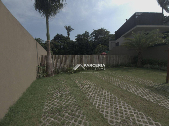 Terreno à Venda, 567 m² em Riviera Módulo 24 - Bertioga
