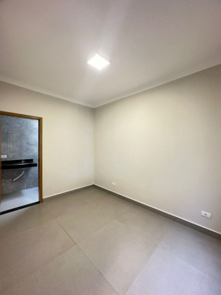 Imagem Casa com 3 Quartos à Venda, 74 m² em Parque Pioneiros - Sarandi
