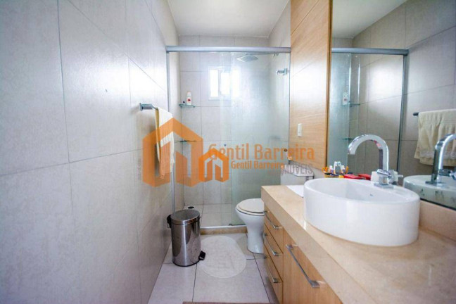 Imagem Casa com 4 Quartos à Venda, 230 m² em José De Alencar - Fortaleza