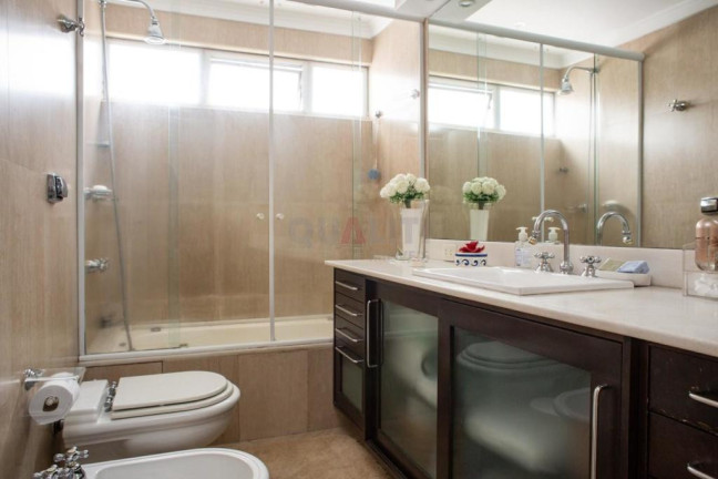Imagem Apartamento com 4 Quartos à Venda, 180 m² em Moema - São Paulo