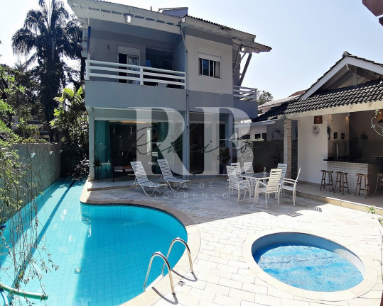 Imagem Imóvel com 5 Quartos para Temporada,  em Riviera - Bertioga