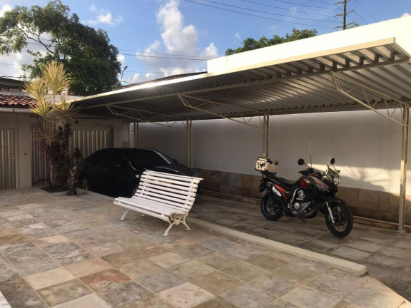 Imagem Casa com 3 Quartos à Venda, 360 m² em Boa Viagem - Recife Imagem Casa com 3 Quartos à Venda, 360 m² em Boa Viagem - Recife