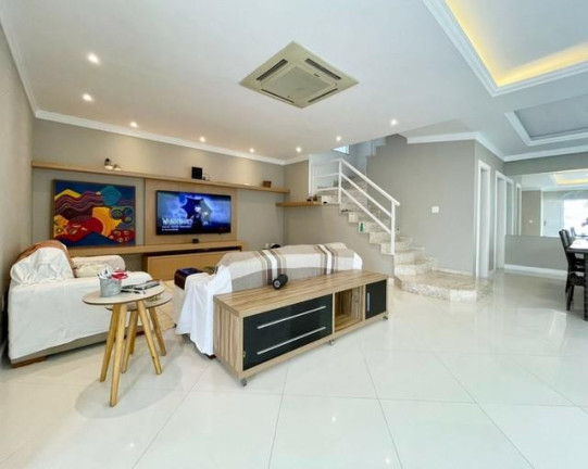 Imagem Casa com 5 Quartos à Venda, 300 m² em Recreio Dos Bandeirantes - Rio De Janeiro