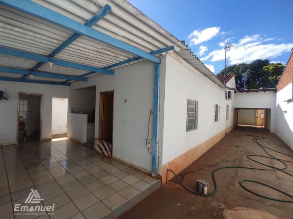 Imagem Casa com 2 Quartos à Venda, 188 m² em Vila Almeida - Campo Grande Imagem Casa com 2 Quartos à Venda, 188 m² em Vila Almeida - Campo Grande