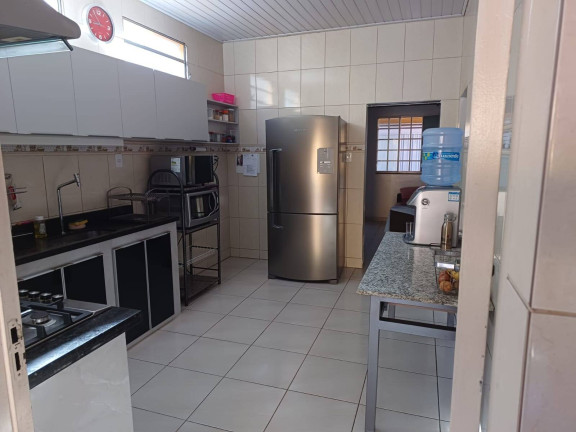 Imagem Casa com 2 Quartos à Venda, 189 m² em São José Operário - Manaus Imagem Casa com 2 Quartos à Venda, 189 m² em São José Operário - Manaus