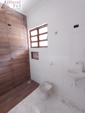 Imagem Casa com 2 Quartos à Venda, 71 m² em Maracanã - Praia Grande Imagem Casa com 2 Quartos à Venda, 71 m² em Maracanã - Praia Grande