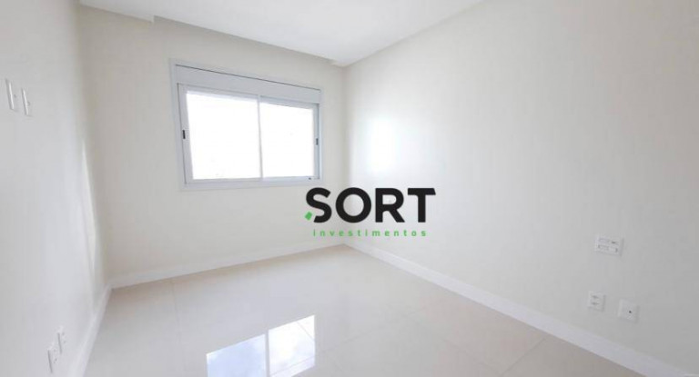 Imagem Apartamento com 3 Quartos à Venda, 128 m² em Centro - Balneário Camboriú