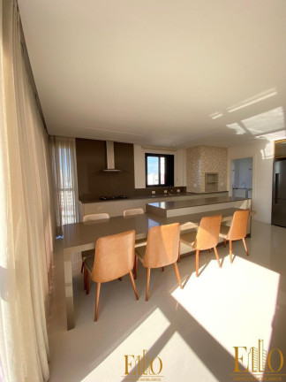 Imagem Apartamento com 3 Quartos à Venda, 182 m² em Centro - Balneário Camboriú Imagem Apartamento com 3 Quartos à Venda, 182 m² em Centro - Balneário Camboriú