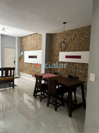 Imagem Casa com 6 Quartos à Venda, 280 m² em Botafogo - Rio De Janeiro Imagem Casa com 6 Quartos à Venda, 280 m² em Botafogo - Rio De Janeiro