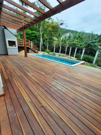 Imagem Casa com 3 Quartos à Venda, 258 m² em Taquaras - Balneário Camboriú Imagem Casa com 3 Quartos à Venda, 258 m² em Taquaras - Balneário Camboriú
