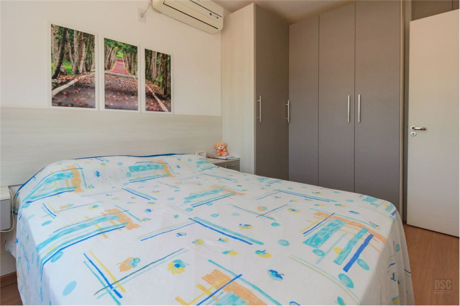 Imagem Imóvel com 2 Quartos à Venda, 51 m² em Hípica - Porto Alegre