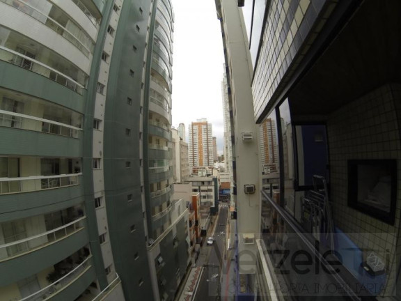 Imagem Apartamento com 2 Quartos à Venda, 90 m² em Centro - Balneário Camboriú