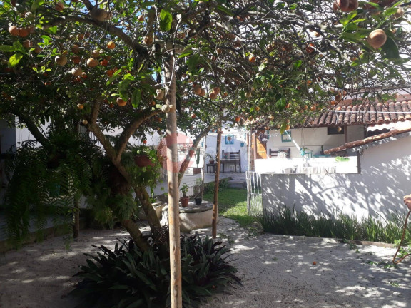 Imagem Casa com 3 Quartos à Venda, 940 m² em Peró - Cabo Frio