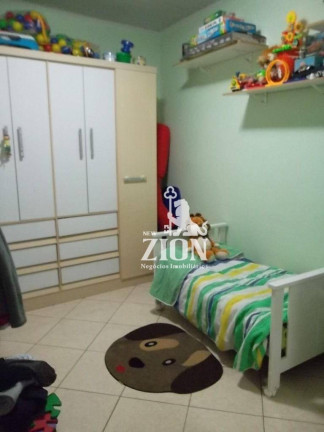 Imagem Sobrado com 3 Quartos à Venda, 210 m² em Vila Santa Terezinha - São Paulo