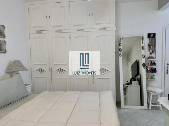 Imagem Casa com 3 Quartos à Venda, 450 m² em Centro - Três Rios Imagem Casa com 3 Quartos à Venda, 450 m² em Centro - Três Rios