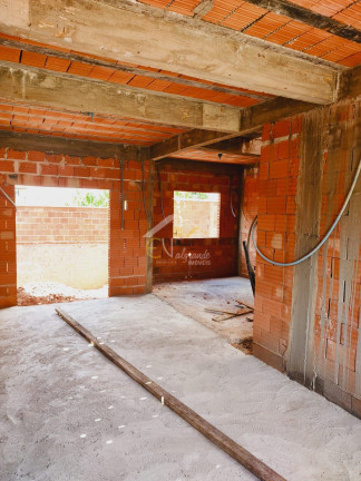 Imagem Sobrado com 3 Quartos à Venda, 120 m² em Uberaba - Curitiba Imagem Sobrado com 3 Quartos à Venda, 120 m² em Uberaba - Curitiba