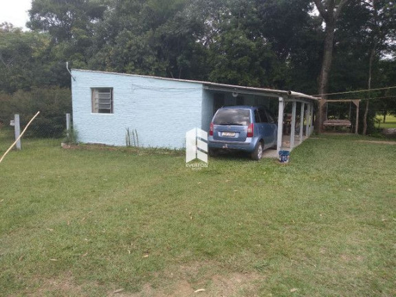 Imagem Imóvel com 2 Quartos à Venda, 8.000 m² em Pé De Plátano - Santa Maria