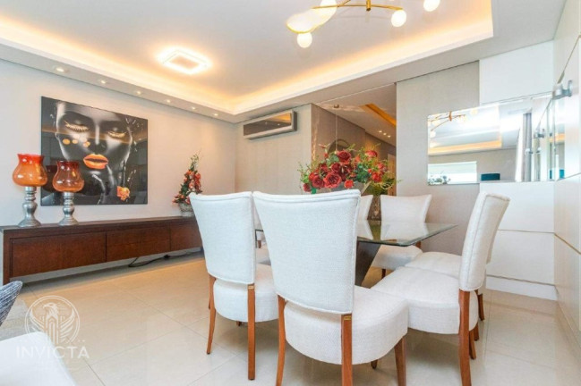 Imagem Apartamento com 3 Quartos à Venda, 207 m² em Centro - Balneário Camboriú