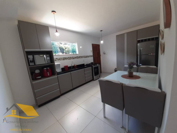 Imagem Casa com 2 Quartos à Venda, 86 m² em Amparo - Nova Friburgo